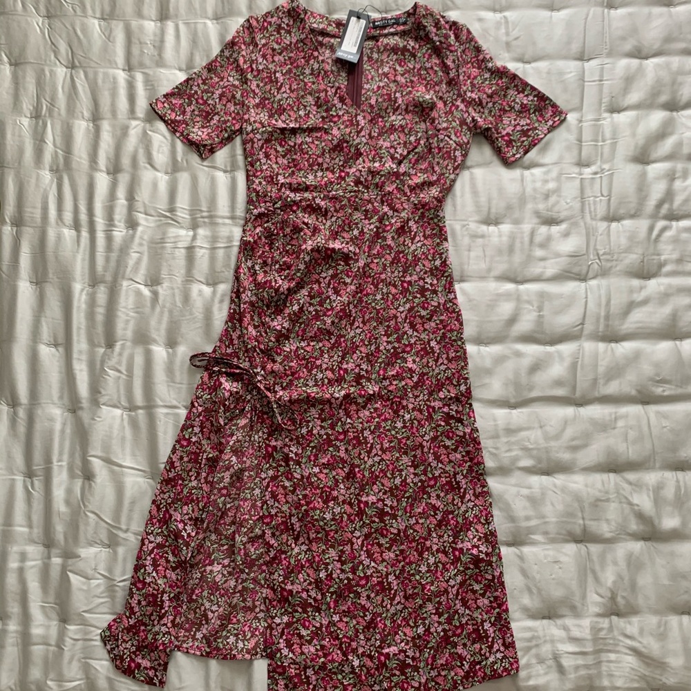 NWT Nasty Gal We Plant Help It Floral Midi Dress